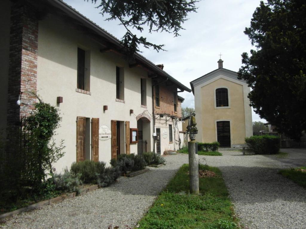 Casetta Sul Lago Albairate Exterior photo